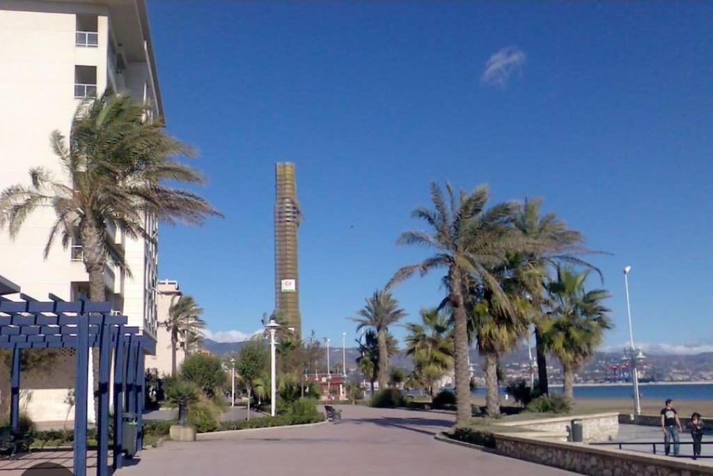 Playa Huelin Beach Málaga Eksteriør billede