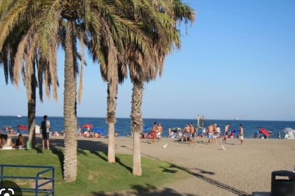 Playa Huelin Beach Málaga Eksteriør billede