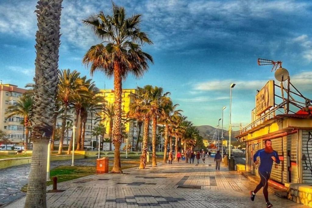 Playa Huelin Beach Málaga Eksteriør billede